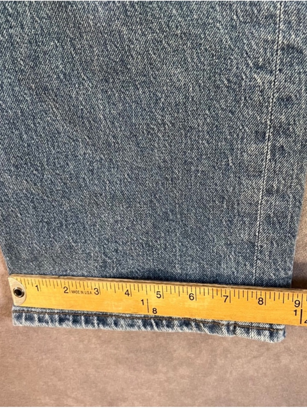 Agolde Harper Straight Leg Jeans in Medium Blue Wash - Picture 8 of 8